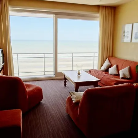 Coastal Comfort With Parking, Cleaning Included *