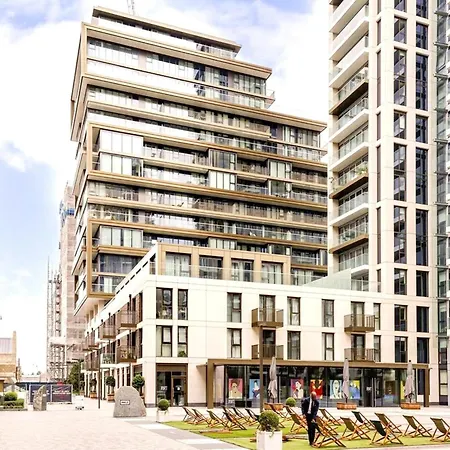 Coastal Comfort With Parking, Cleaning Included * Nieuwpoort